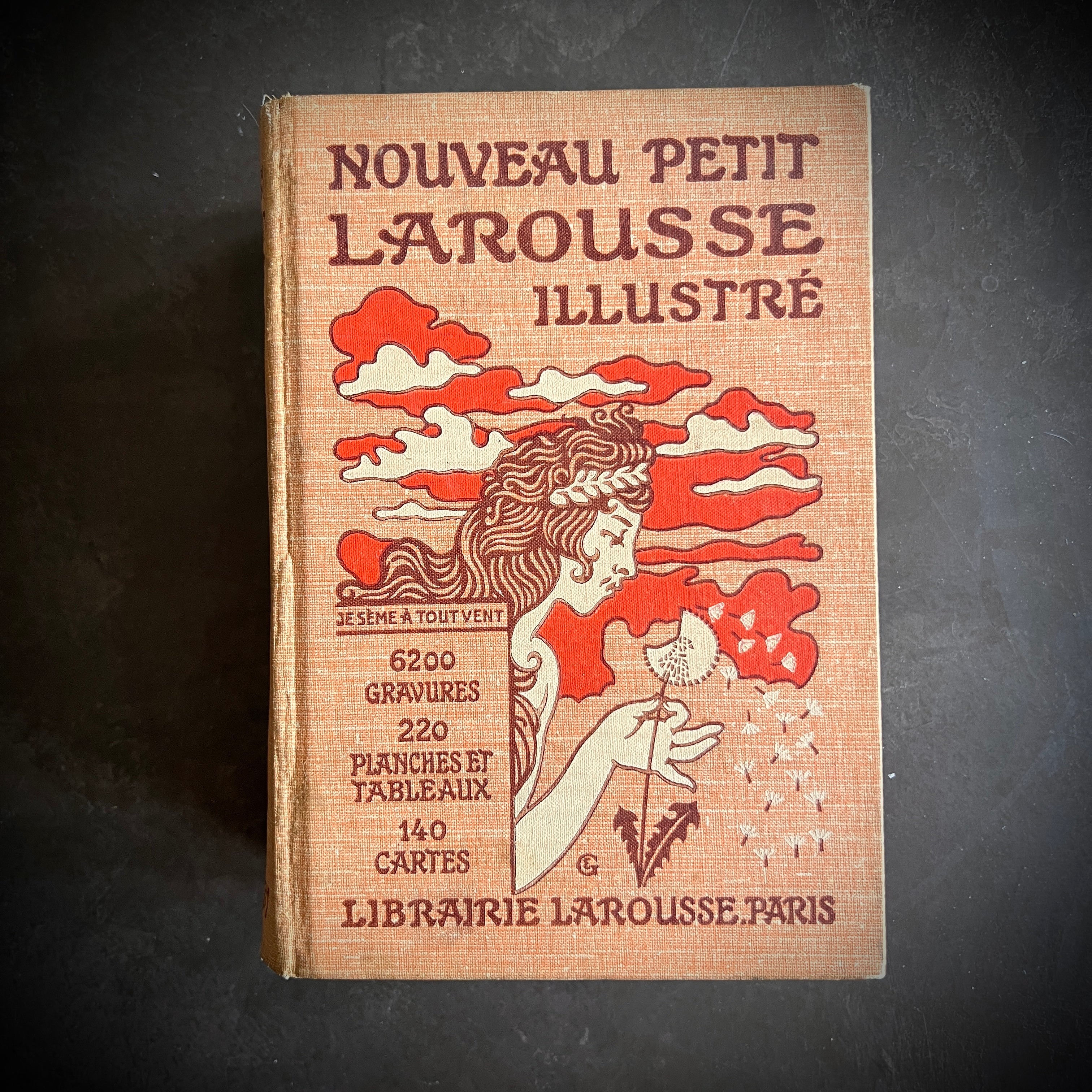 1934 Nouveau Petit Larousse Illustré | Librairie Larousse, Paris