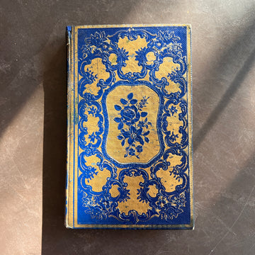 Les Heroïnes Chrétiennes ou Vies Édifiantes |1852 |  Cartonnage Romantique in Gilt and Blue, Matching Boa