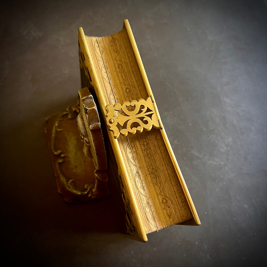 1853 Holy Bible | Old & New Testaments, Common Prayer & Psalms | Fine Black Leather with Ornate Brass Corners & Clasp | Gauffered Edges | Maps