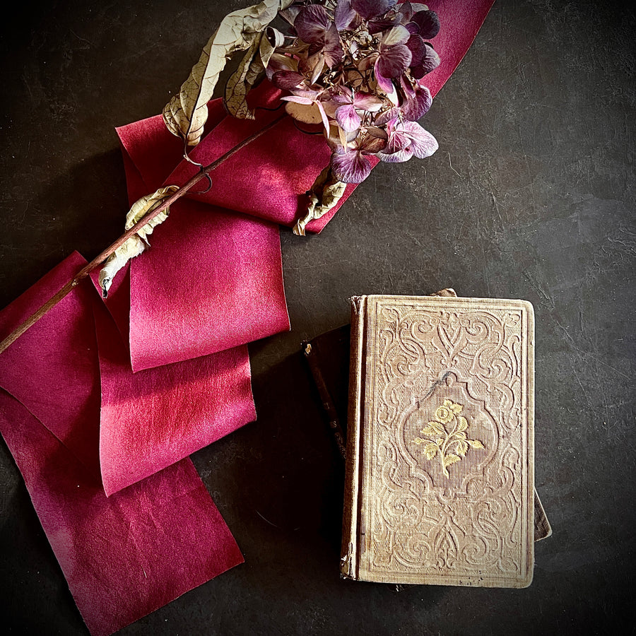 1850 - The Rose of Sharon; or Gems of Sacred Poetry (miniature book)