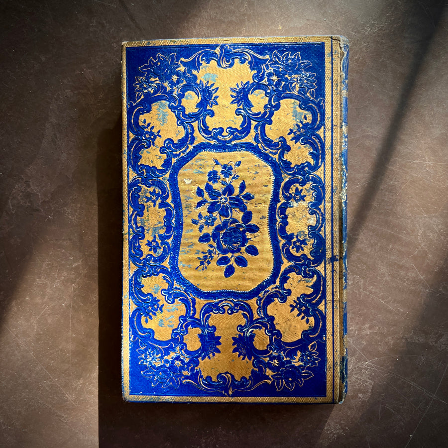 Les Heroïnes Chrétiennes ou Vies Édifiantes |1852 |  Cartonnage Romantique in Gilt and Blue, Matching Boa
