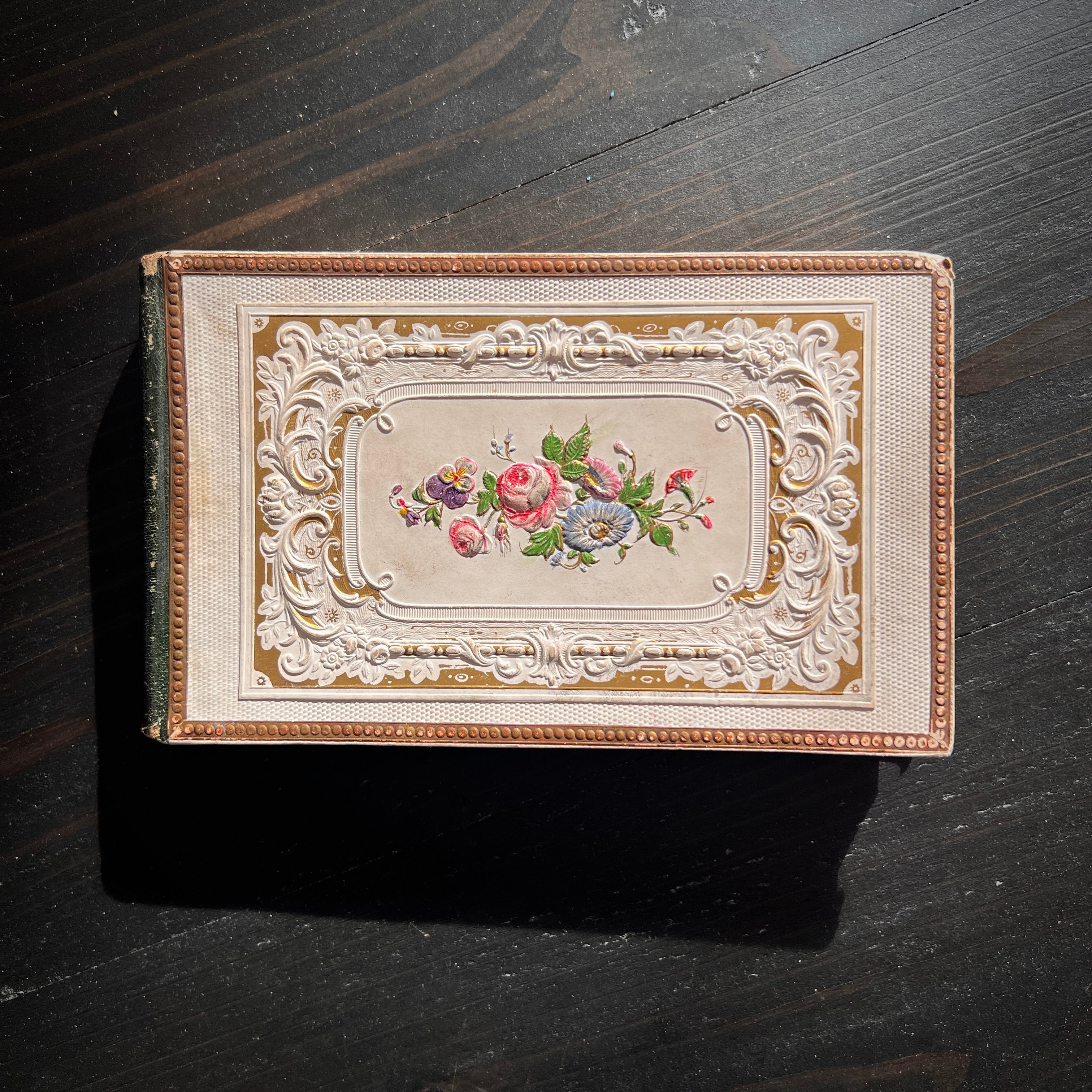 Cartonnages Romantiques1840-1870カルトナージュ カルトナージュとは？ | 長崎市のハンドメイド教室、手芸教室