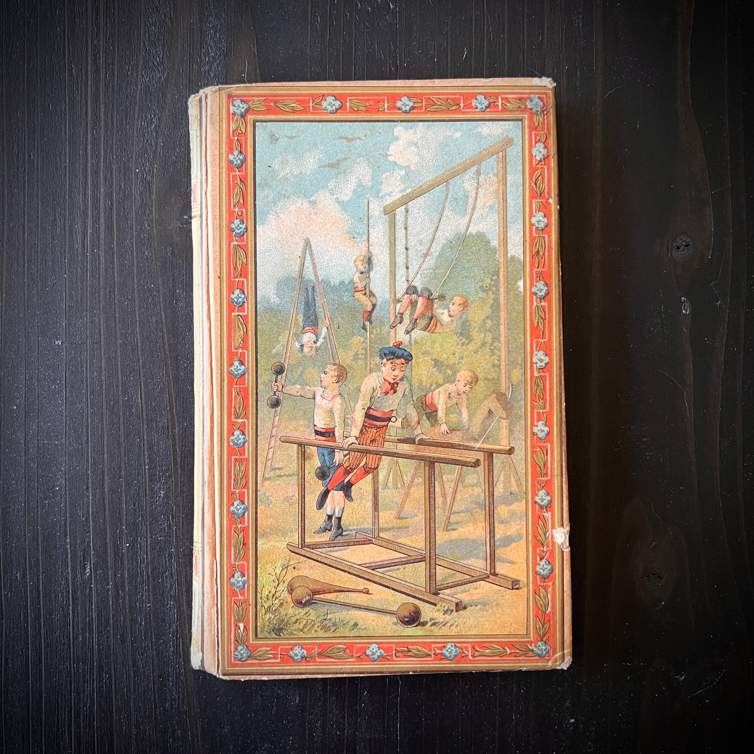 French | Cartonnage – Honey Bee Mill