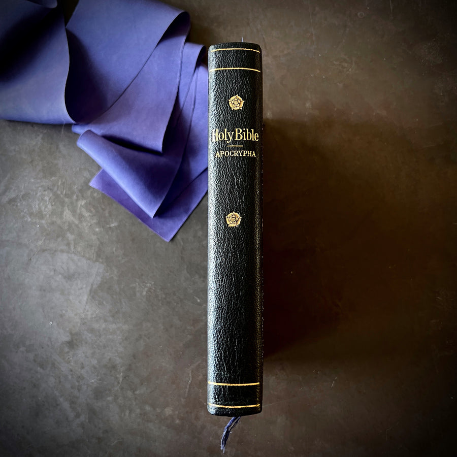 The Holy Bible — King George V Coronation Edition (1911) | Fine Leather Royal Presentation Binding | Eyre & Spottiswode