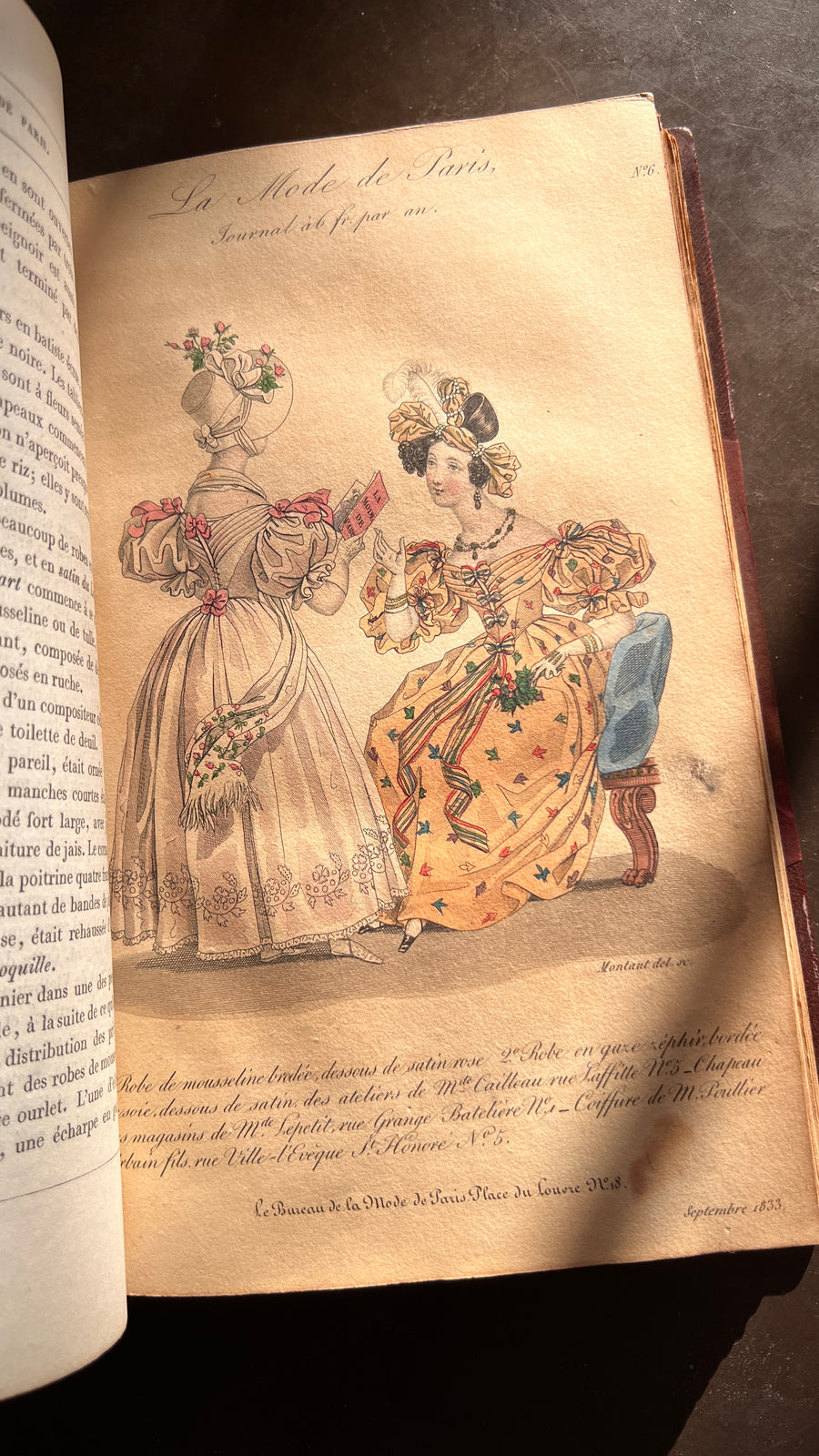 La Mode de Paris: Bulletin Officiel Des Modes (1833-1834) | Hand-Colored Plates