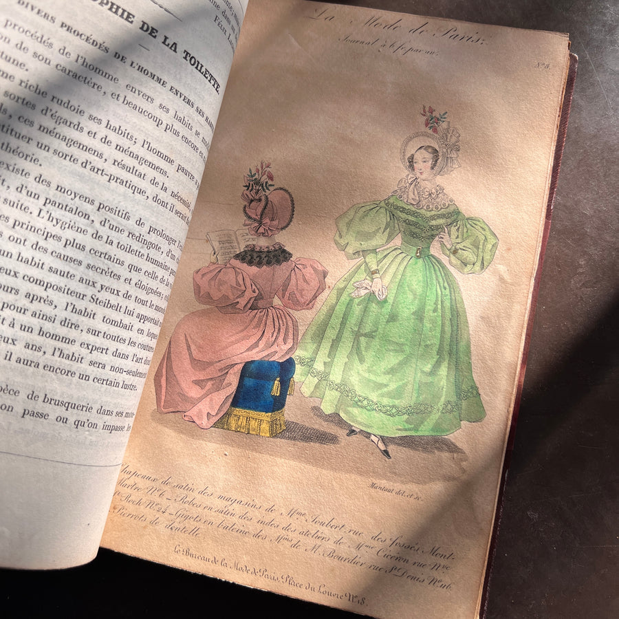 La Mode de Paris: Bulletin Officiel Des Modes (1833-1834) | Hand-Colored Plates