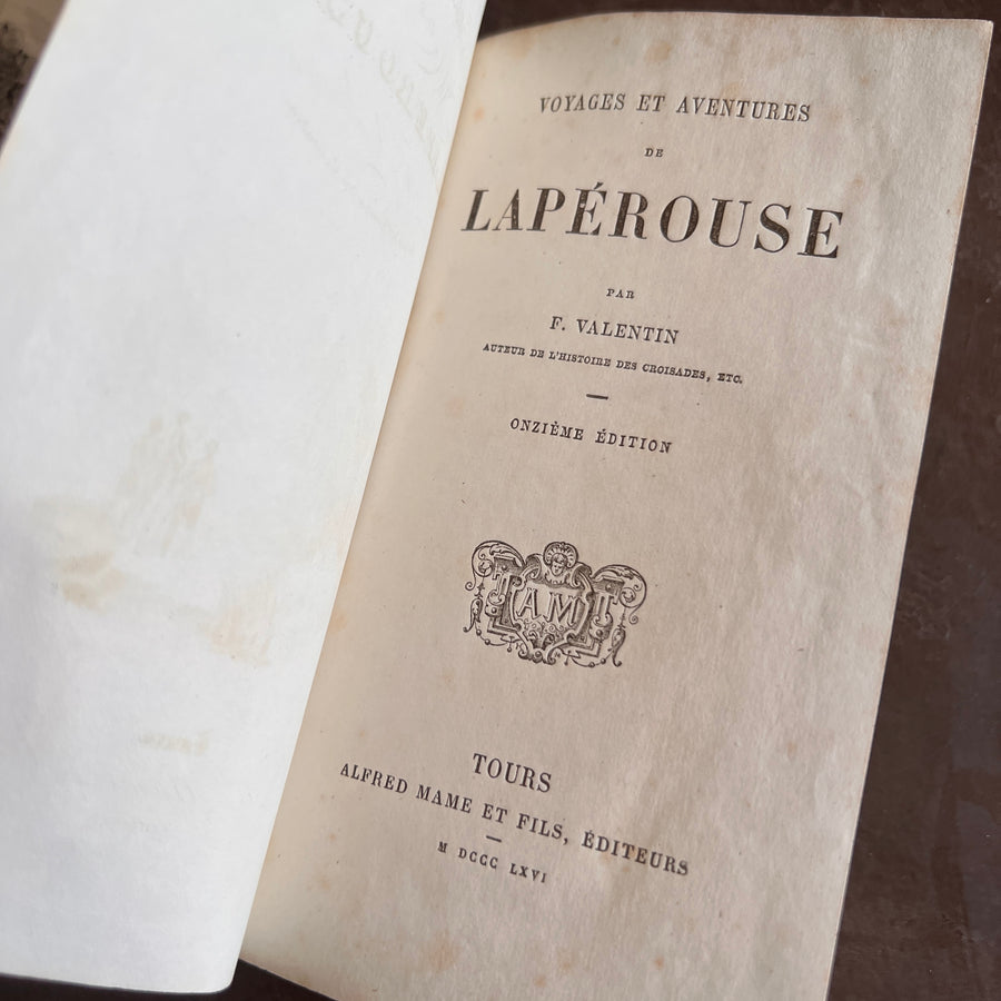 Voyages et Aventures de Lapérouse by F. Valentin | 1866