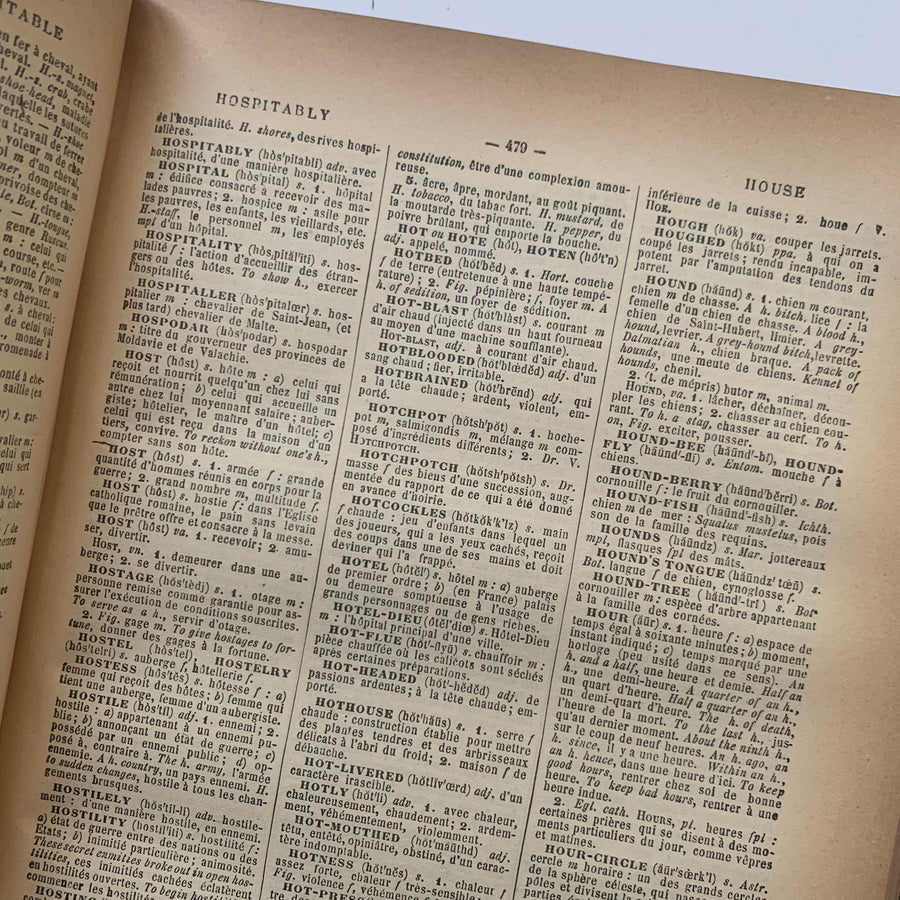 c.1911 - A New Dictionary of the French and English Languages and Nouveau Dictionnaire Anglais-Francais Et Francais-Anglais