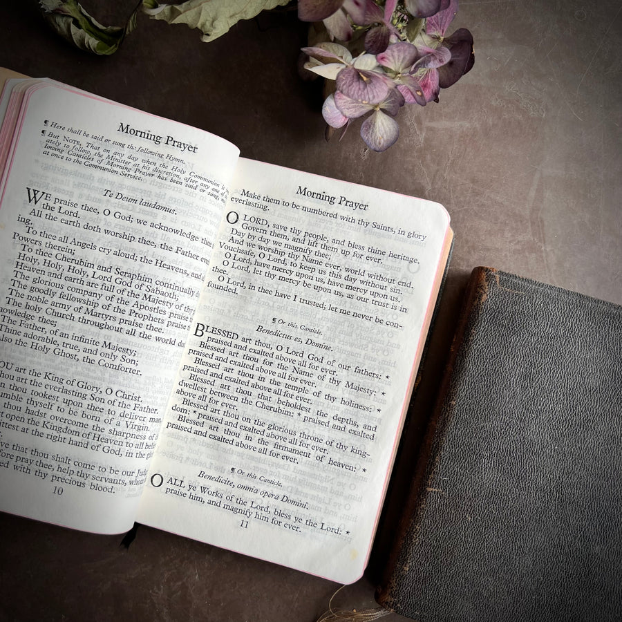 1929,1920 - The Book of Common Prayer & The Hymnal