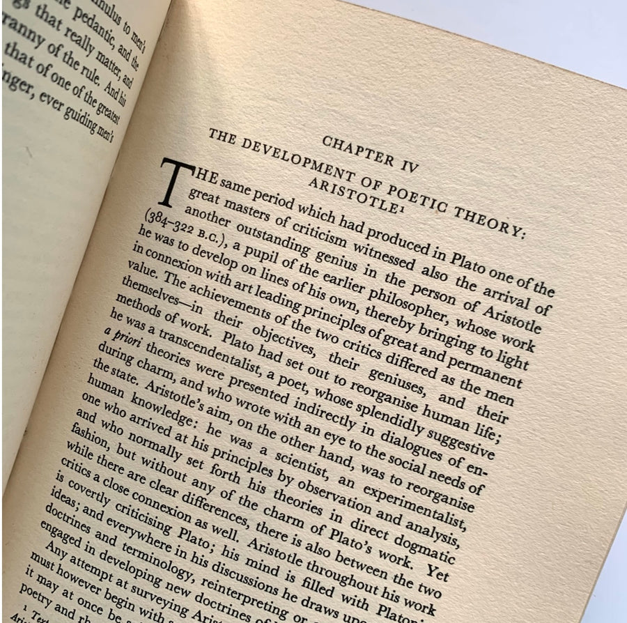 1952 - Literary Criticism in Antiquity, A Sketch of Its Development, Greek & Graces-Roman