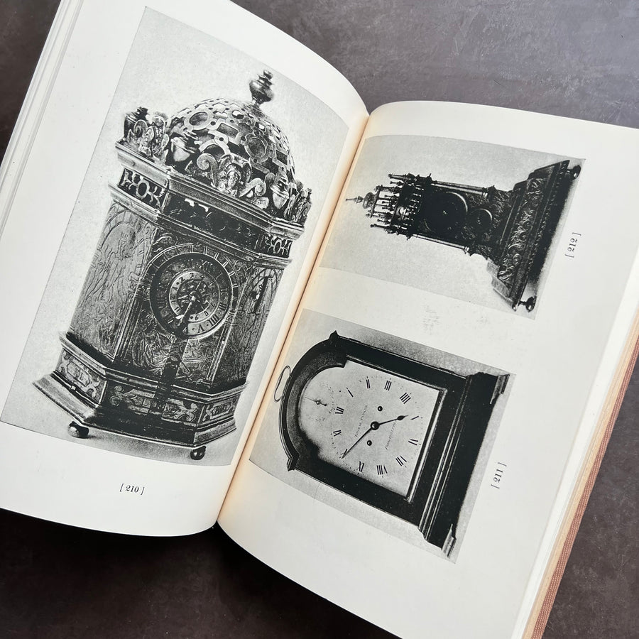 1935 - The Clock Book