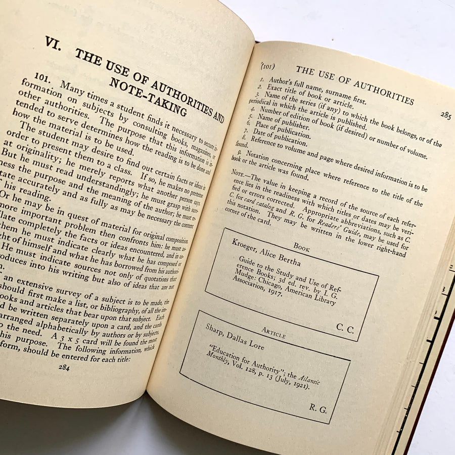 1929 - A College Handbook of Writing