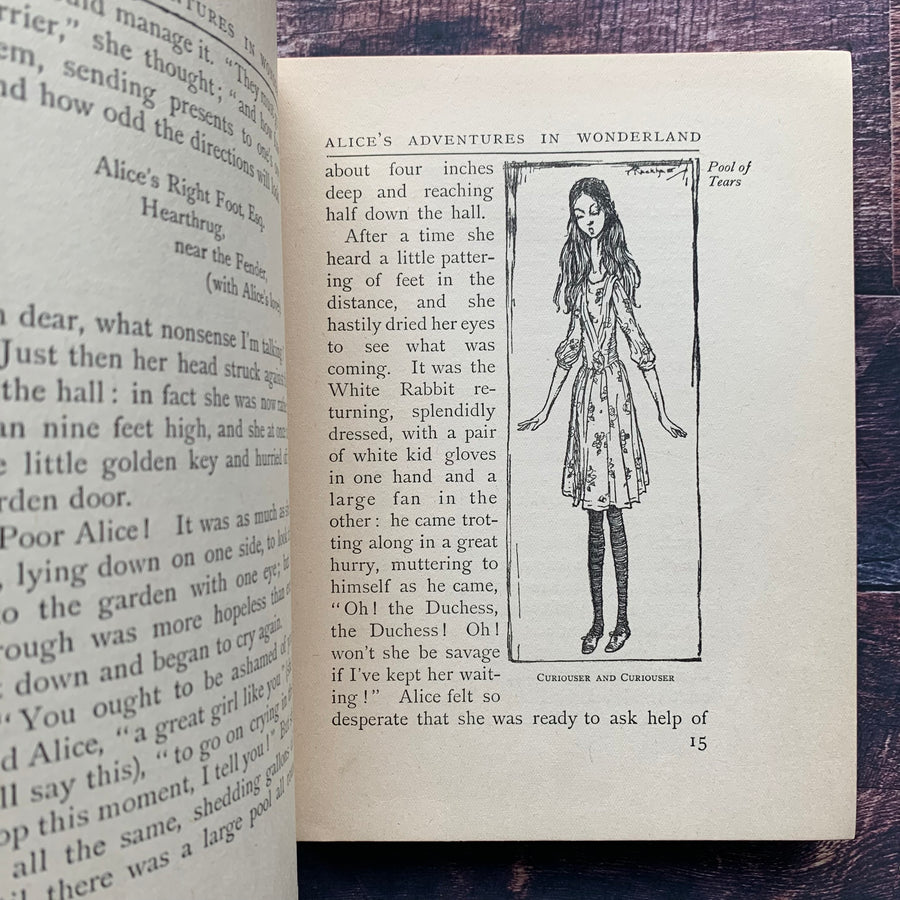 c.1907  - Alice’s Adventures in Wonderland, Arthur Rackham Illustrated, U.S. First Edition Thus