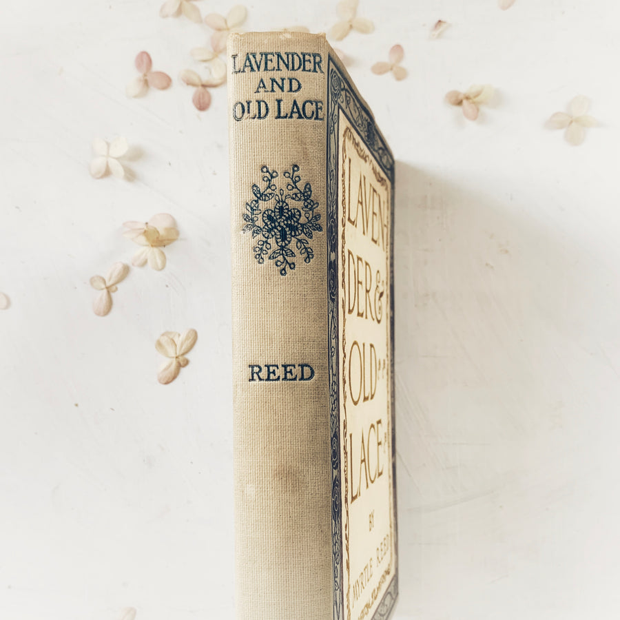 1902 Lavender and Old Lace – Early Edition